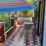 Nikis