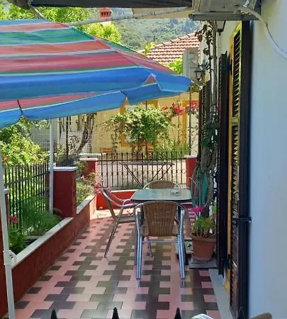 Apartment Nikis