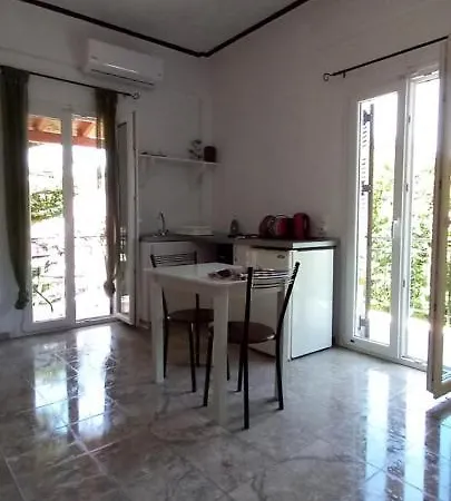 Nikis * 阿齐欧斯·贡多斯