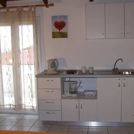 Apartment Nikis Agios Gordios (Corfu)