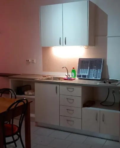 Nikis Lejlighed *