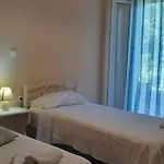 Nikis